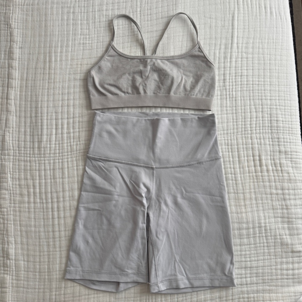aritzia tna workout set